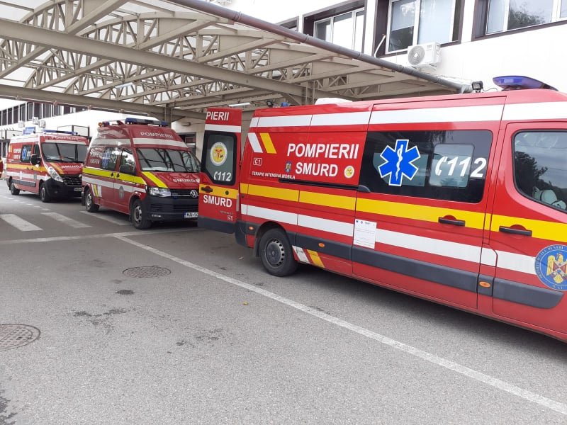 Patru pacienți COVID din Arad vor fi transferați, astăzi, la spitalul din Szeged (FOTO)