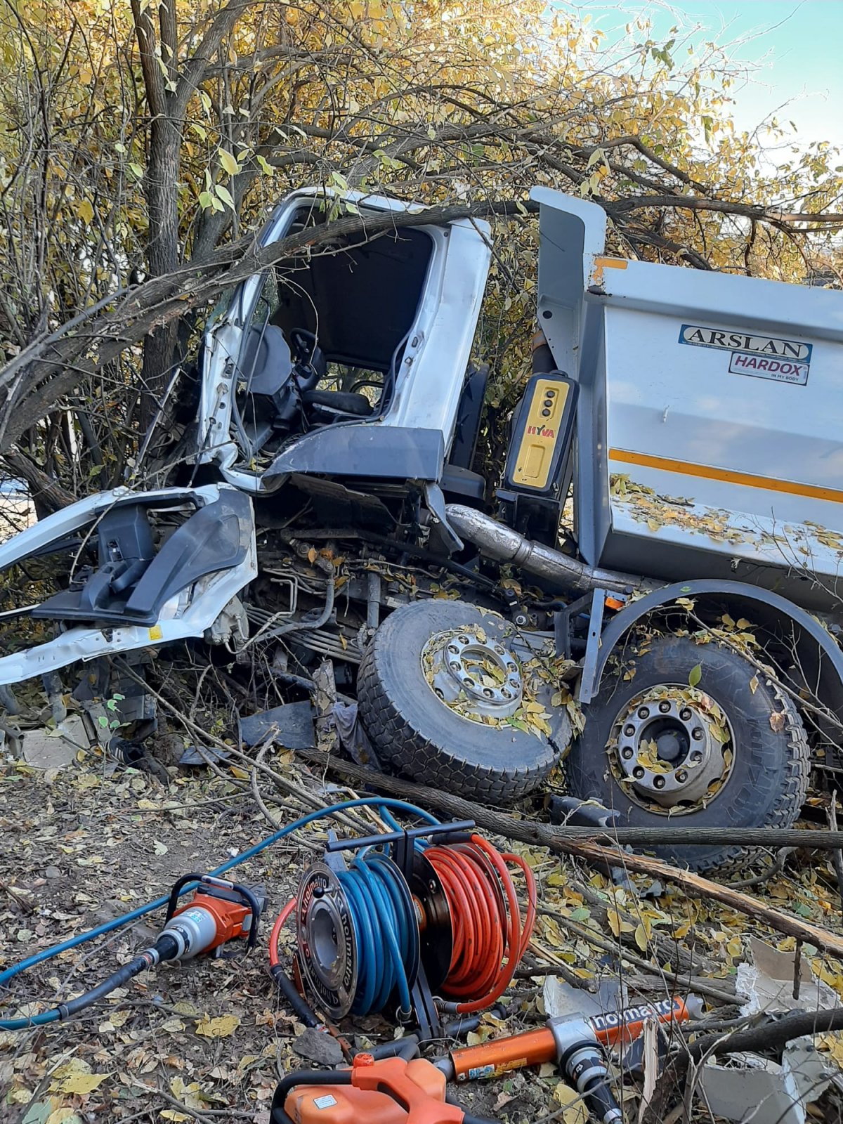 Accident cu autobasculantă la Barațca