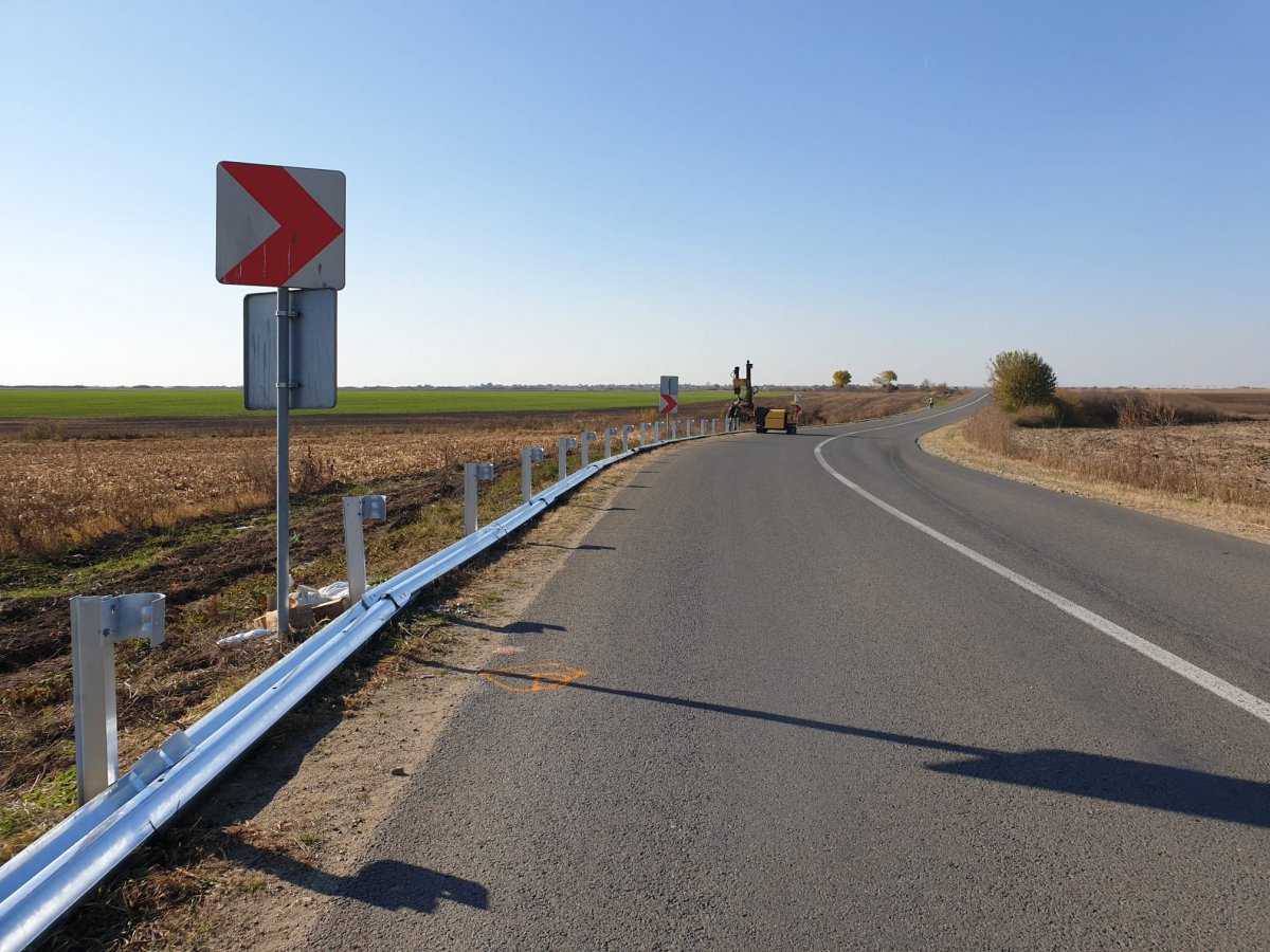 Pe ce drumuri din judeţ se fac lucrări de întreţinere şi reparaţii curente