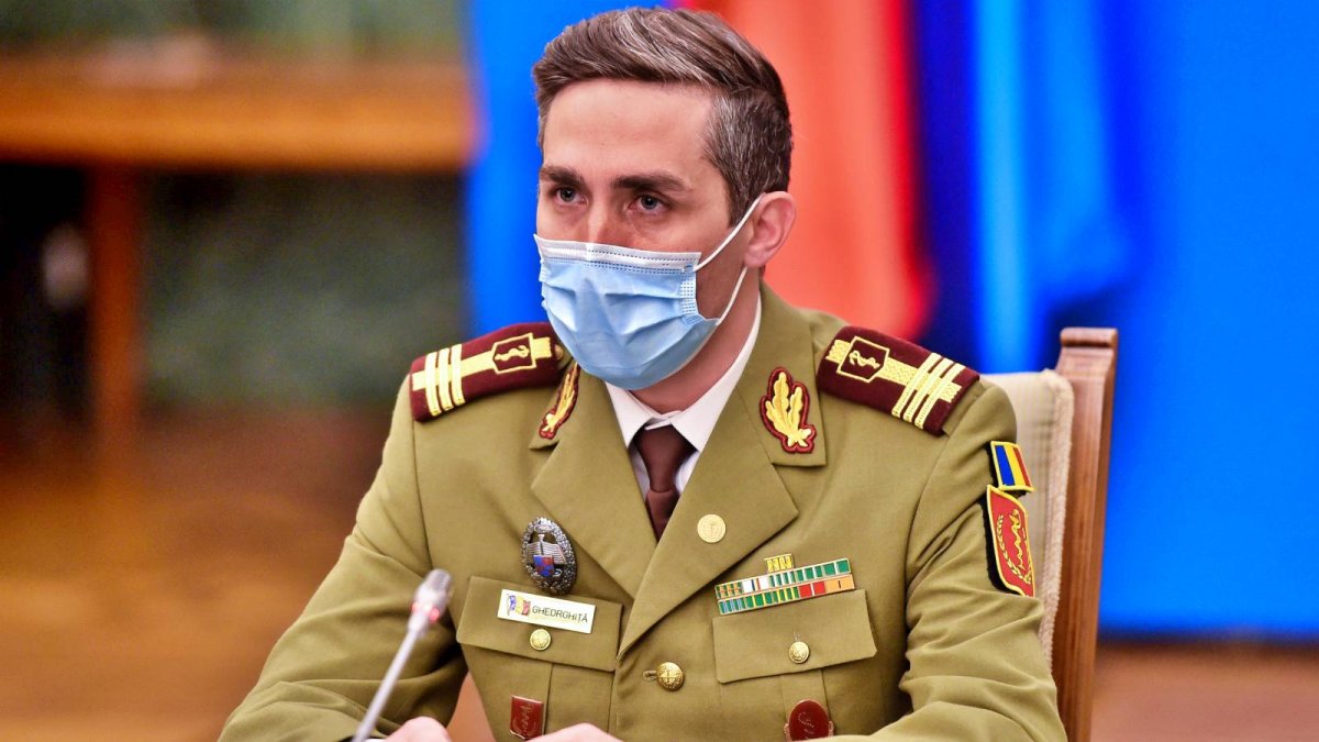 Valeriu Gheorghiţă îi vrea la puşcărie pe medicii care vaccinează la chiuvetă 
