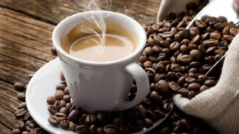 Cafeaua, pe cale să devină un lux. Preţurile au explodat după ce gerul a uscat culturile din Brazilia