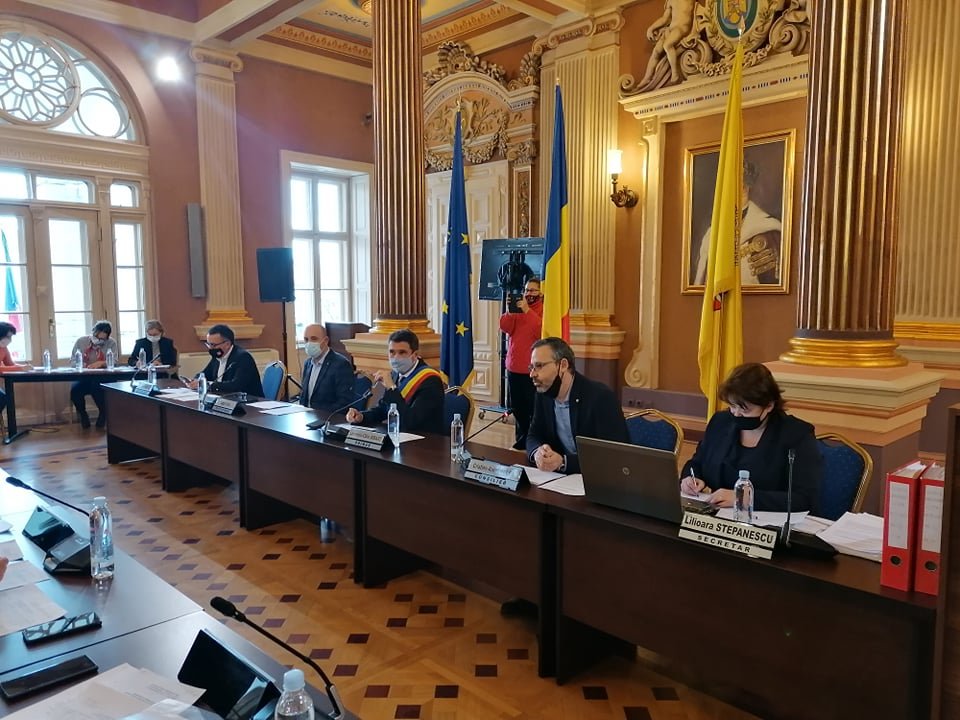 Ședință a CLM cu 14 proiecte pe ordinea de zi