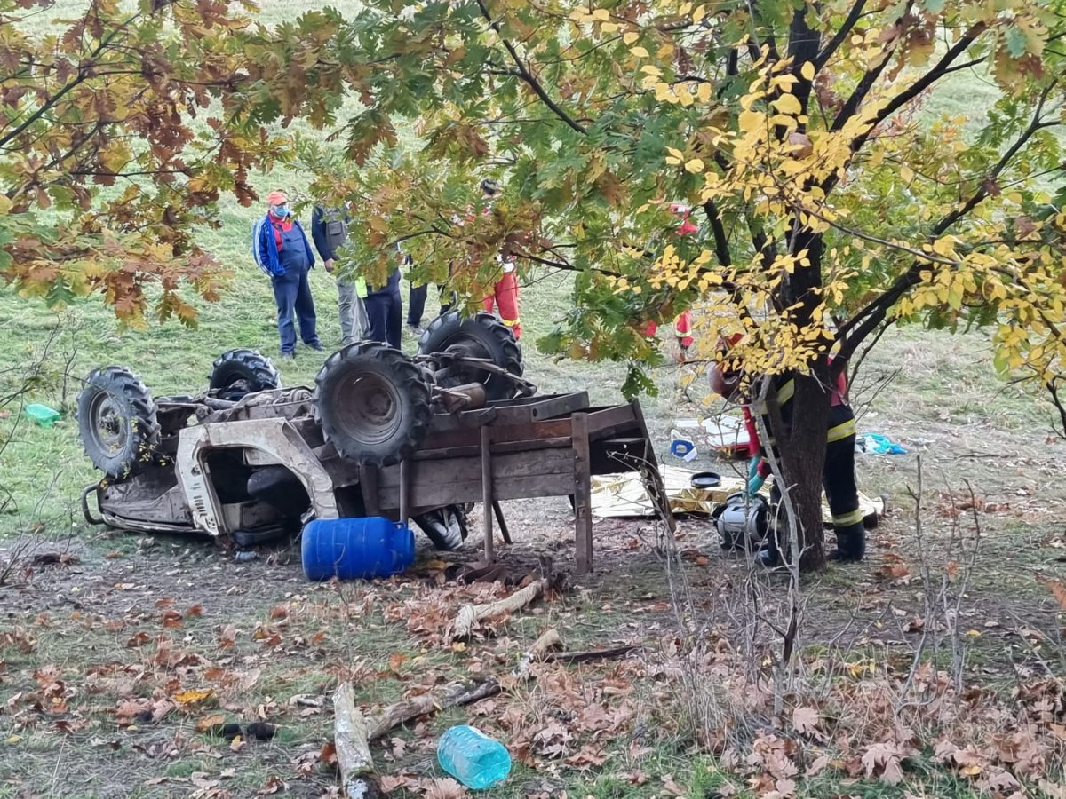Un Jeep s-a răsturnat între Chisindia și Păiușeni, iar o persoană a murit pe loc