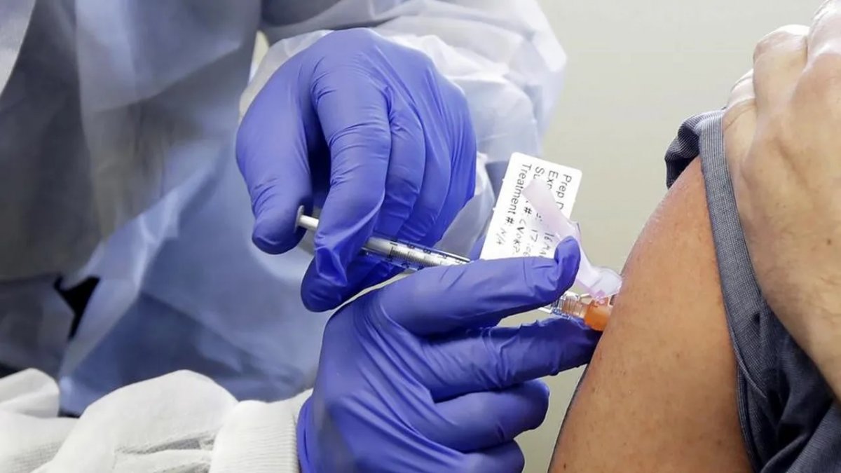 România se apropie de jumătatea numărului de cetățeni imunizați până la sfârșitul anului. Peste 7.000.000 de persoane vaccinate!