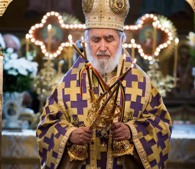 Cu noi este Dumnezeu – Pastorala ÎPS Părinte Timotei, Arhiepiscopul Aradului, la Nașterea Domnului 2021