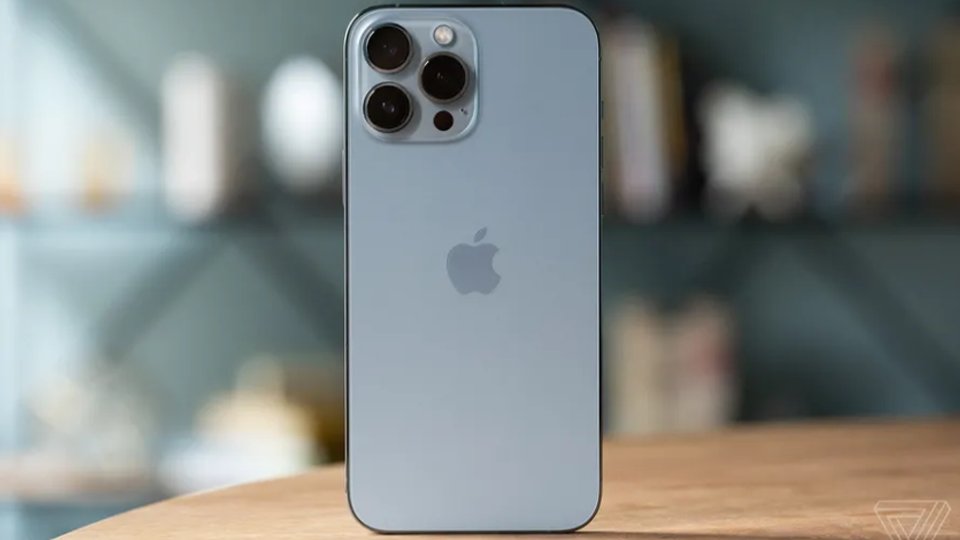 Modelele Apple iPhone 14 Pro ar putea avea Face ID-ul sub ecran