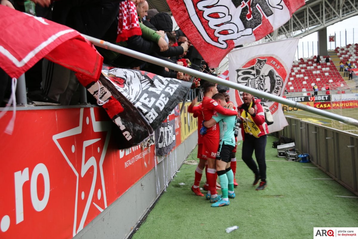 VICTORIE!!! Cu un nou antrenor şi un nou căpitan, Bătrâna Doamnă câştigă în sfârşit: UTA-Sepsi 1-0 (FOTO)