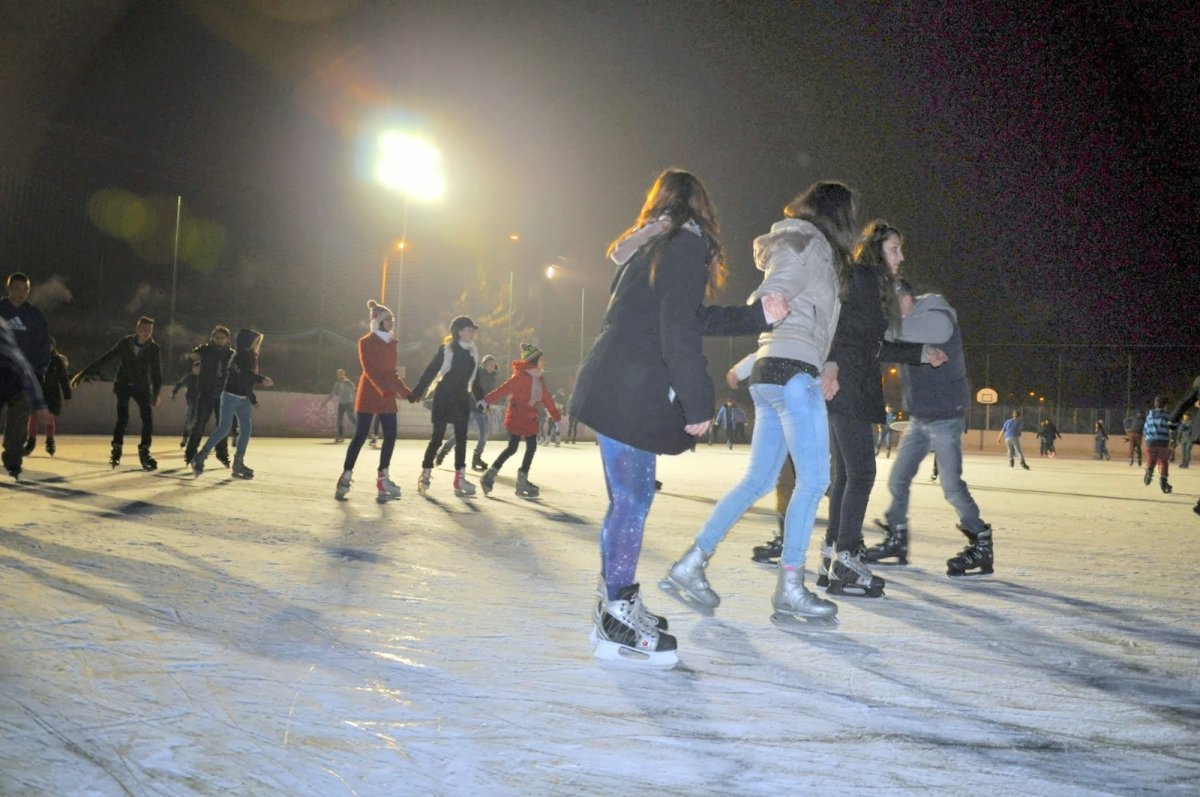 Care vor fi noile tarife la patinoar, dacă proiectul aflat pe masa consilierilor municipali va trece proba votului