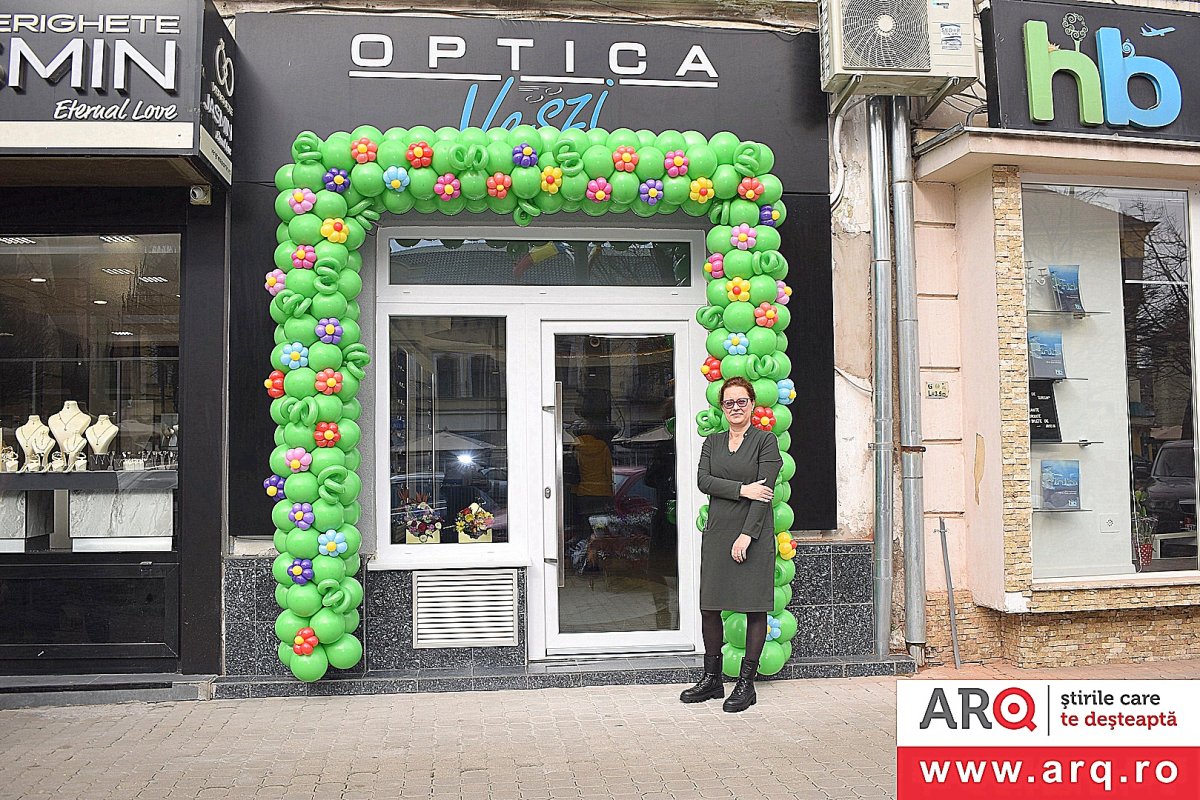 Magazinul Optica Veszi s-a redeschis de Ziua Femeii