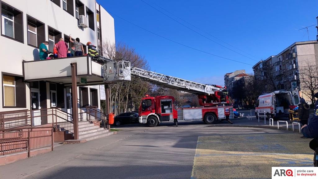 Tentativă de sinucidere la Judeţean (FOTO)