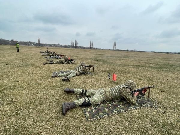 Militarii din Cetate au deschis focul în poligonul de la Felnac (FOTO)