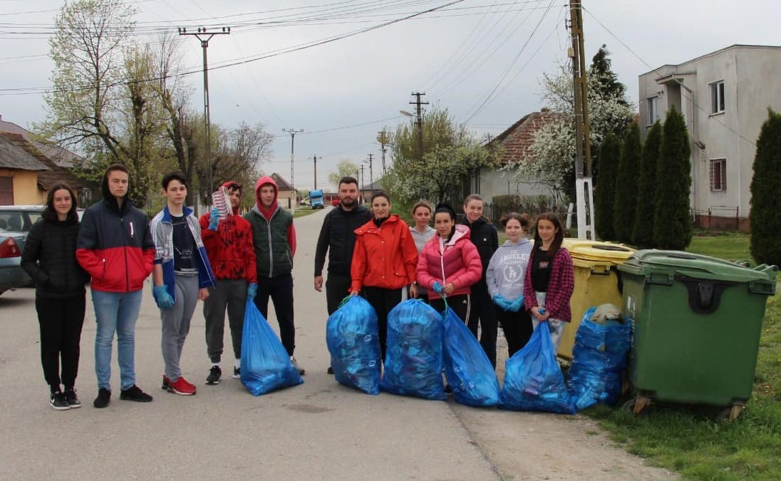 TNL Pilu şi TNL Grăniceri au marcat Ziua Pământului