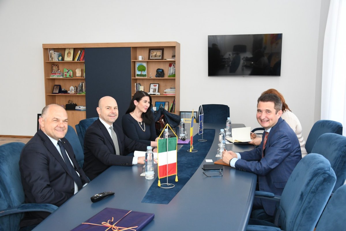 Excelența Sa Alfredo Durante Mangoni, Ambasadorul Italiei la București, în vizită la Arad