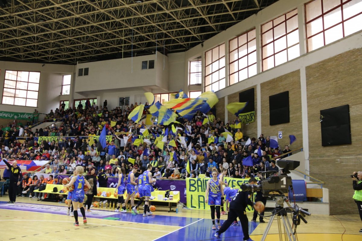 FCC Baschet UAV Arad a câștigat cu 67-63 partida de astăzi din finala LNBF, disputată cu Sepsi (FOTO/VIDEO)