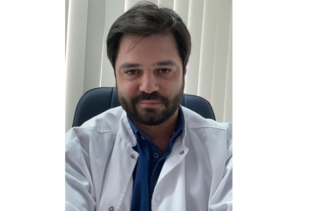 „La un click distanţă poţi obţine orice infomaţie medicală corectă” Interviu cu dr. Cristian Țurlea, medic la Spitalul Clinic Județean de Urgență Arad și cadru didactic al Facultății de Medicină din cadrul Universității de Vest „Vasile Goldiș” din Arad