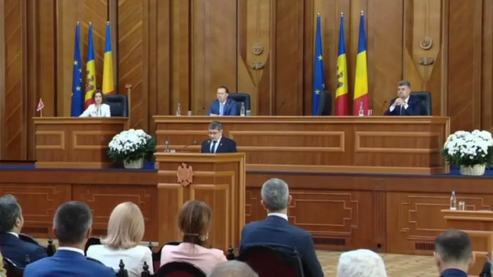 Deputații români și moldoveni, ședință comună la Chișinău. Maia Sandu: „Contăm pe sprijinul şi ajutorul României în aderarea la UE”