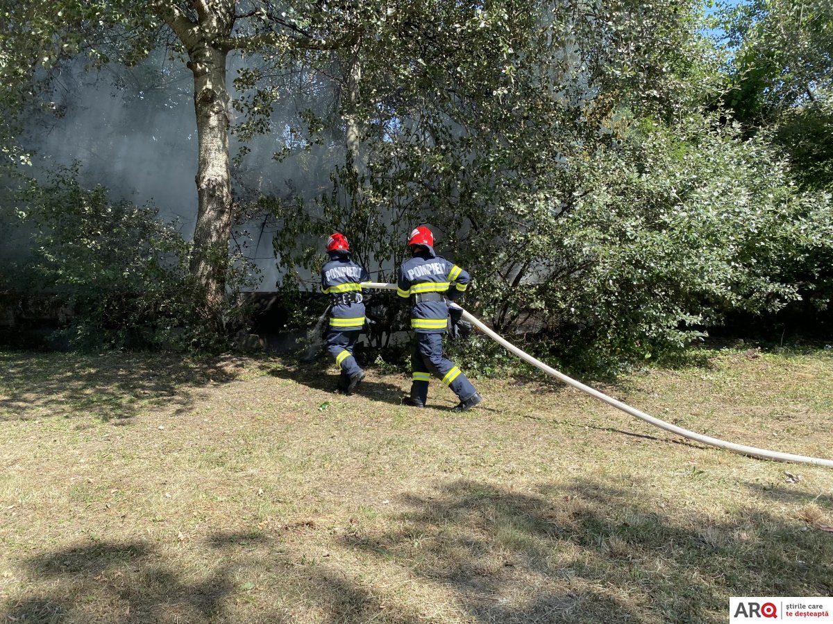 Incendiu pe bulevardul Nicolae Titulescu din Arad