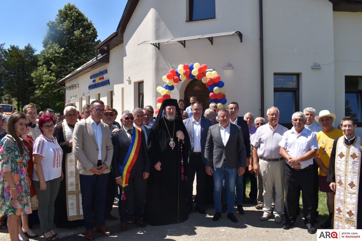 Un nou proiect finalizat la Bârzava - sediul Primăriei a fost inaugurat la sărbătoarea Sânzienelor (FOTO şi VIDEO)