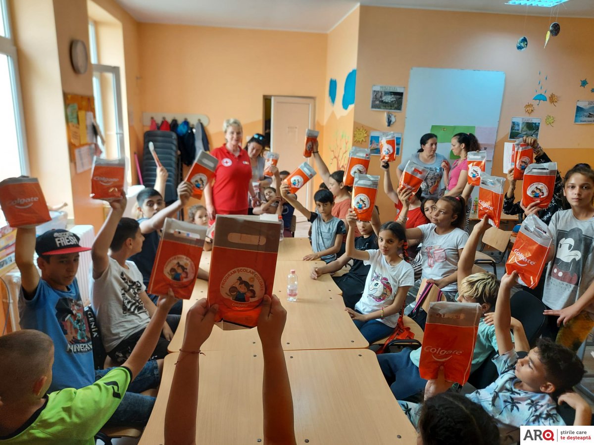 7 milioane de copii din România au beneficiat de Programul Școlar Colgate în ultimii 29 de ani