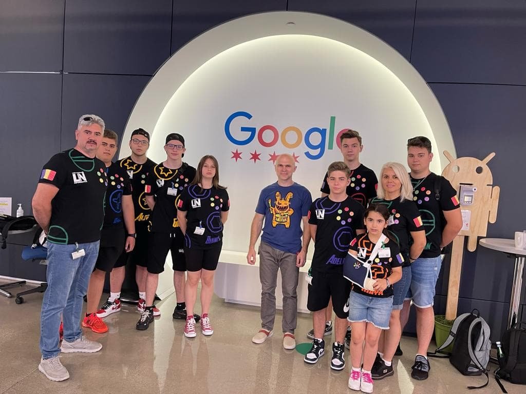 O nouă echipă de robotică din Arad s-a remarcat la un concurs în SUA, iar Google i-a primit cu mult entuziasm