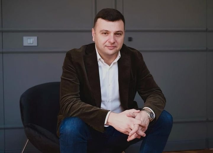 Sergiu Bîlcea cere mai mulţi bani pentru sportul arădean
