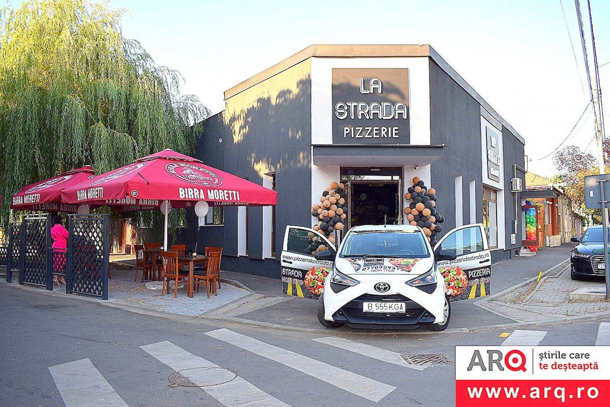  Inaugurarea Pizzeriei LA STRADA - Pârneava