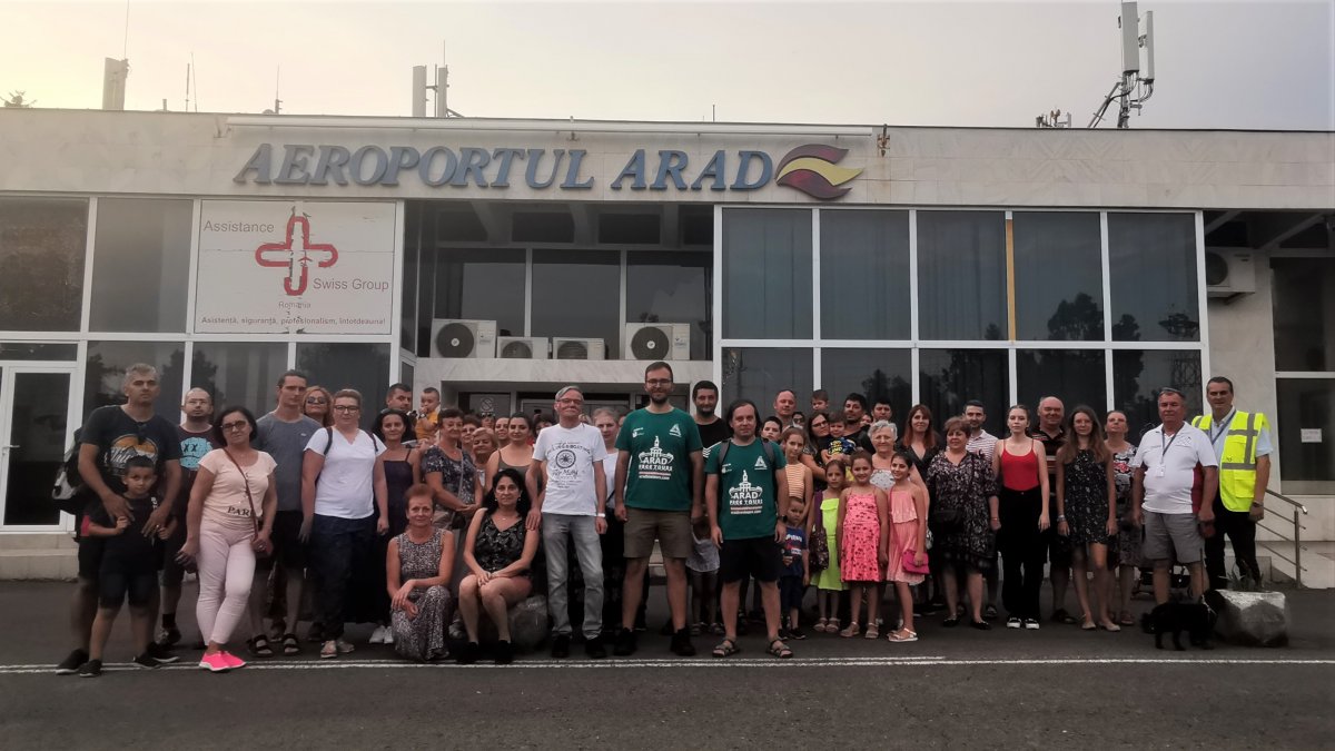 Aeroportul, vizitat de arădeni alături de Arad Free Tours