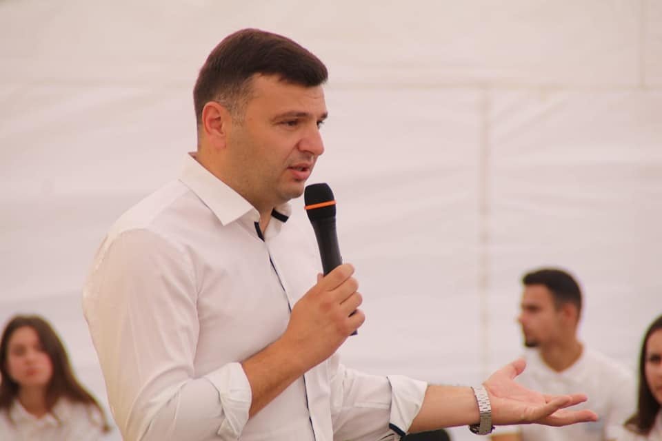 Sergiu Bîlcea: „Aradul trebuie să accelereze ritmul investițiilor pentru a folosi fondurile europene”
