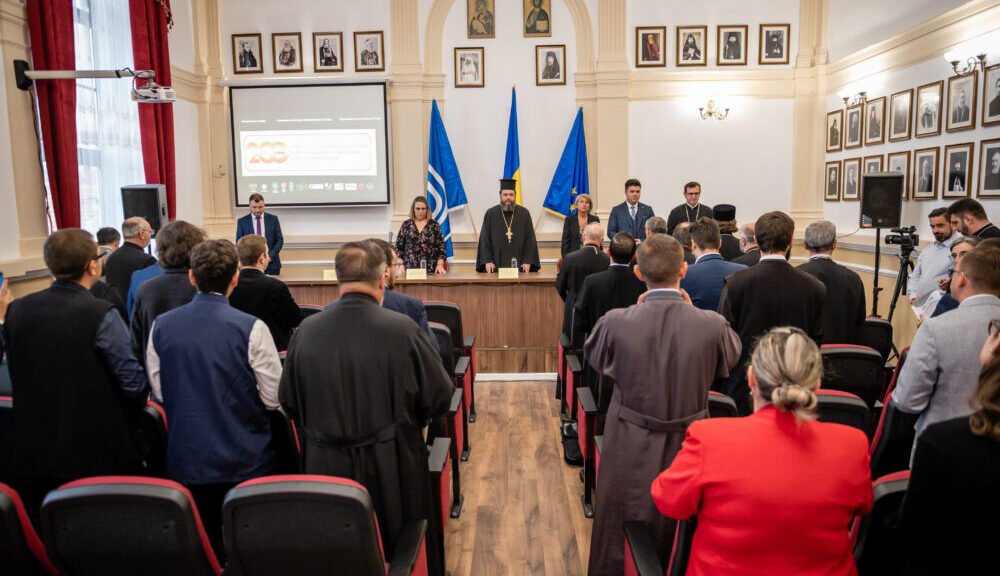 Simpozion studenţesc şi masteral în cadrul manifestărilor dedicate bicentenarului TEOLOGIEI arădene