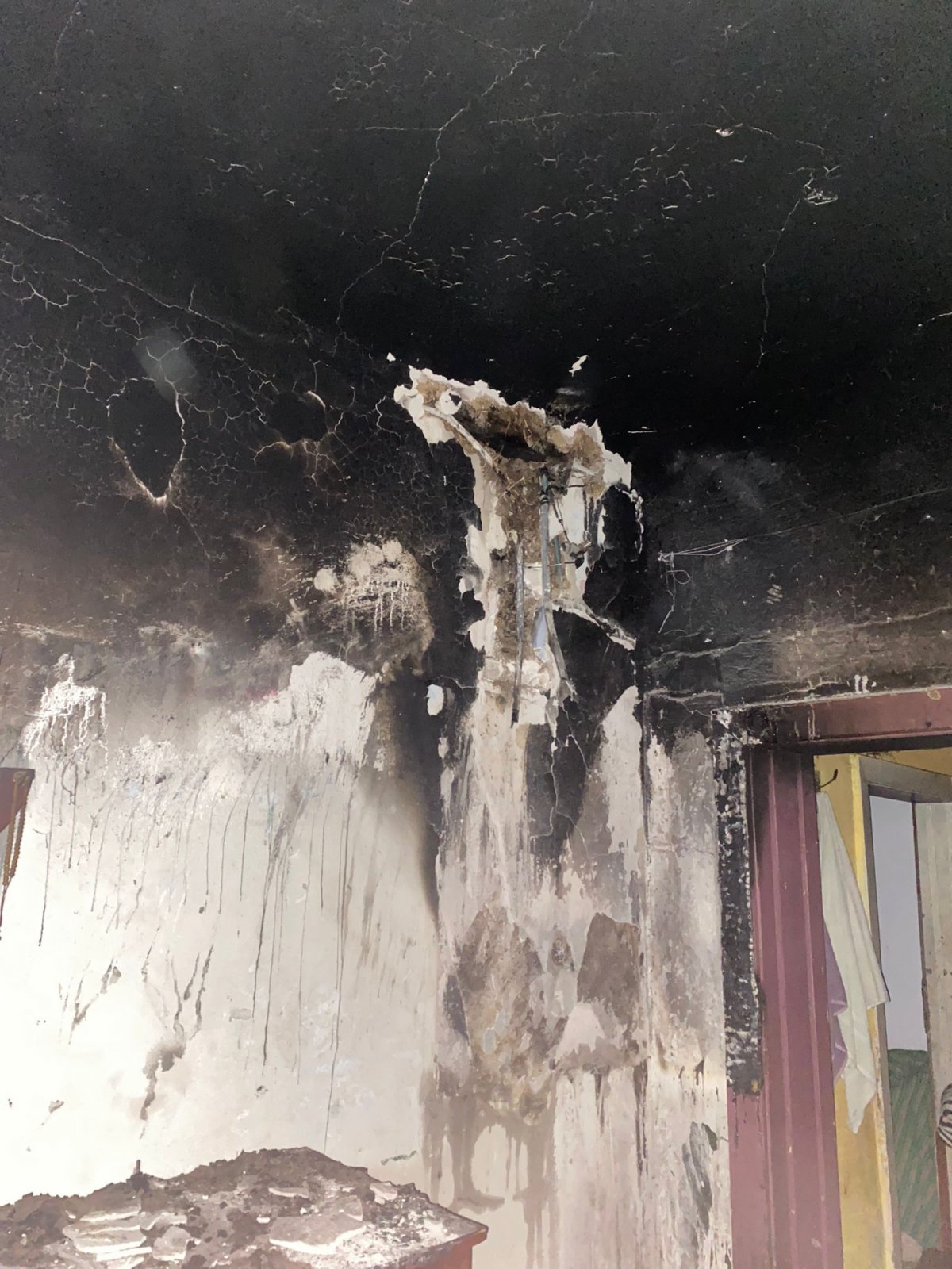 Incendiu izbucnit la panoul electric al unei case din localitatea Seleuș