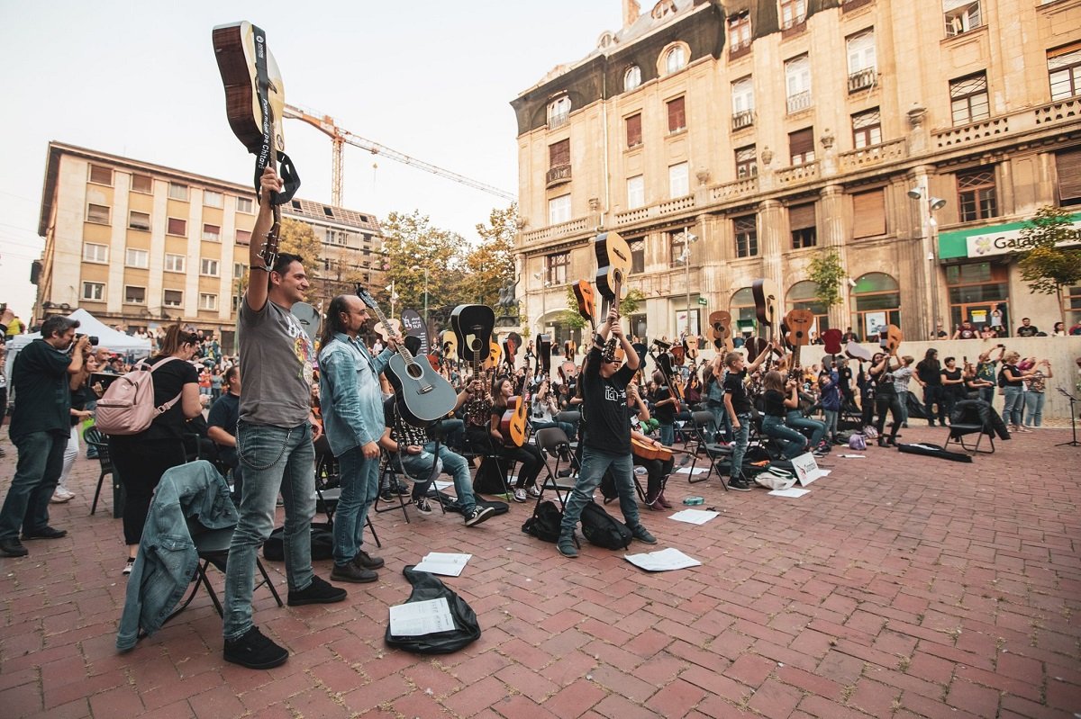 Vița de Vie, Cargo și Antract cântă alături de chitariști din toată țara, în weekend, la Guitar Meeting