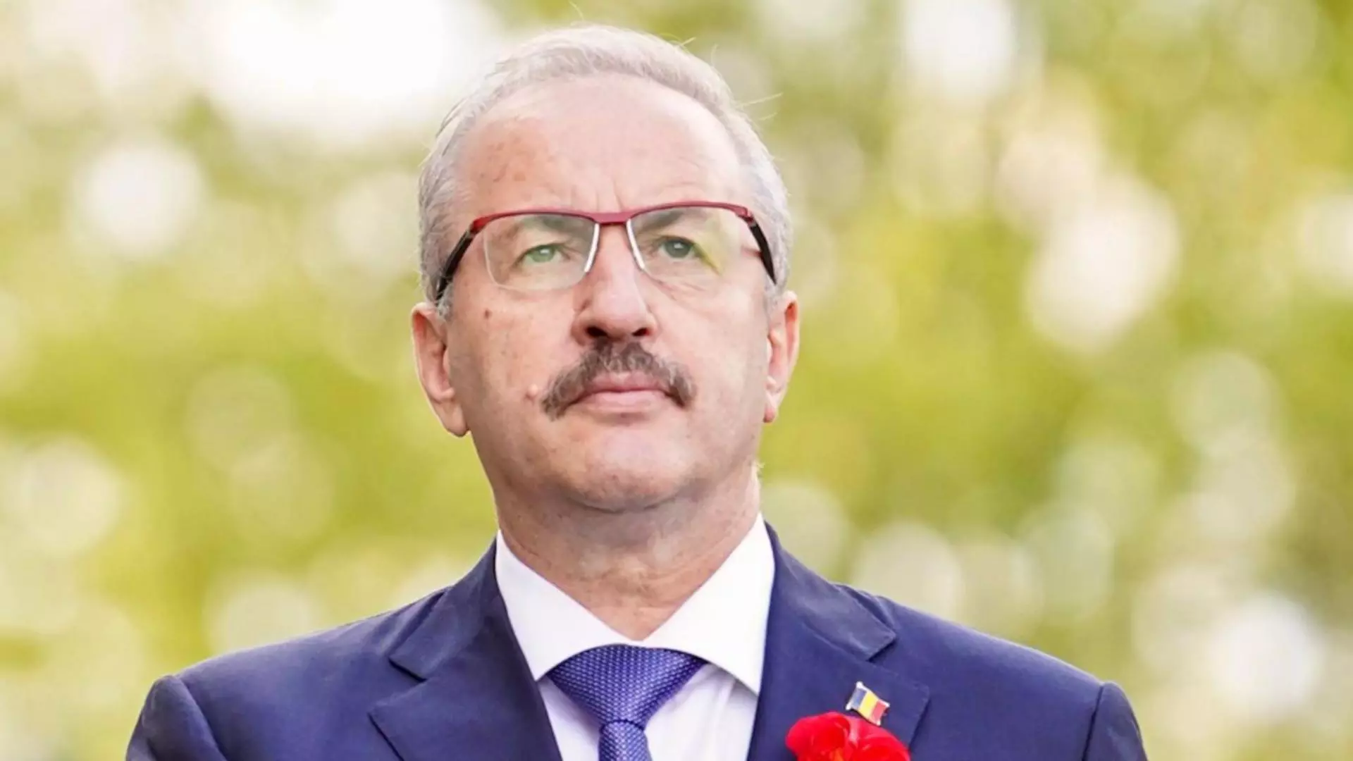 Vasile Dîncu a demisionat din funcția de ministru al Apărării după declarațiile controversate referitoare la Rusia