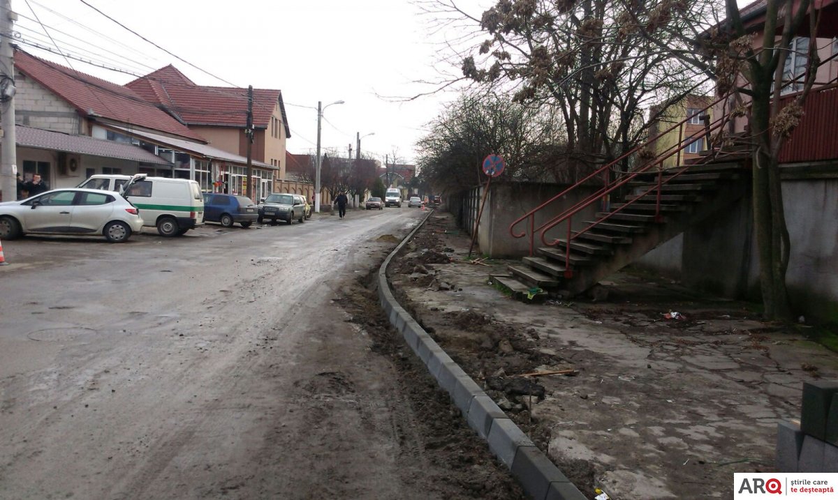 Zona străzii Feleacului a intrat în reparații