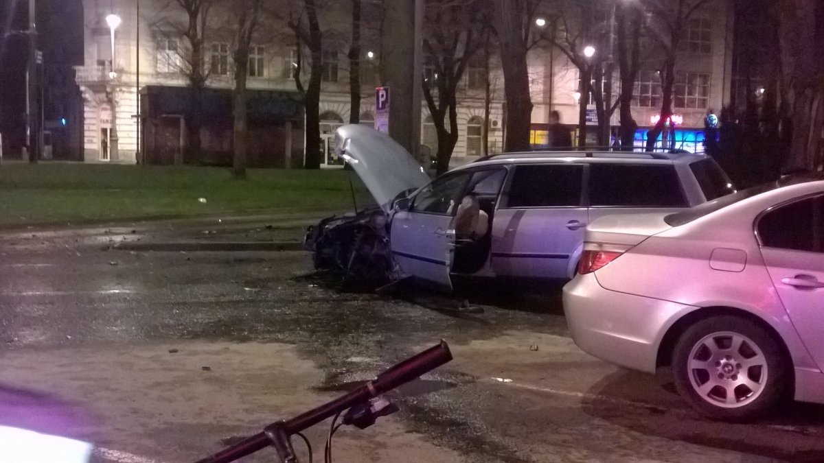 Accident grav petrecut noaptea trecută în centrul Aradului