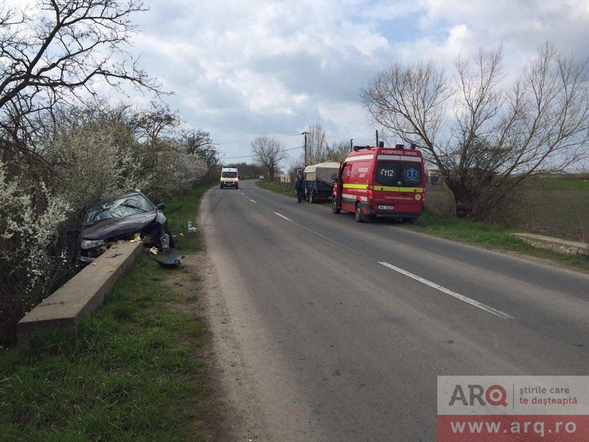 Accident cu doi răniţi pe drumul Iratoşului