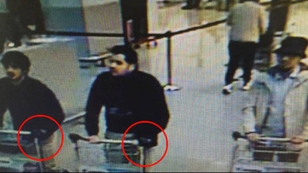 Primele IMAGINI VIDEO cu cei trei terorişti de pe aeroport