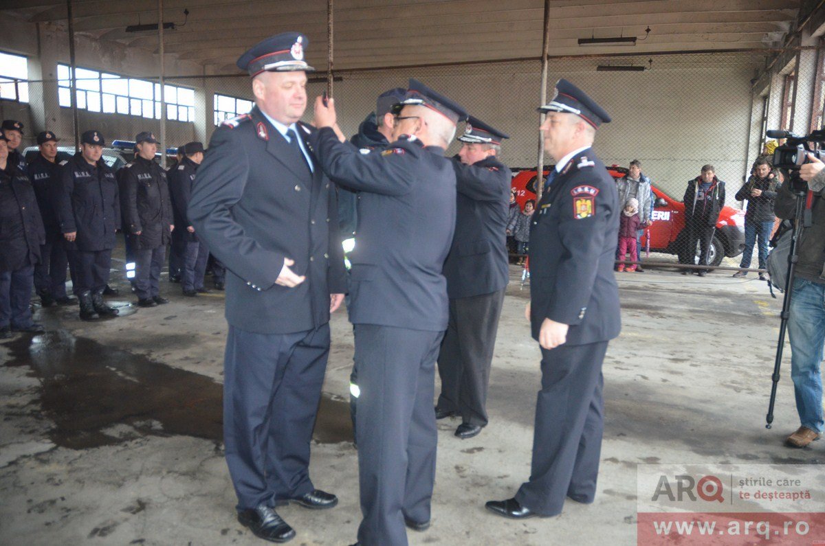 Cu prilejul ZILEI PROTECŢIEI CIVILE înaintări în grad la ISU Arad