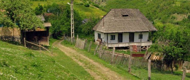 Firijba, cel mai vechi sat din România, a supraviețuit de pe vremea dacilor. Satul cu aer de poveste