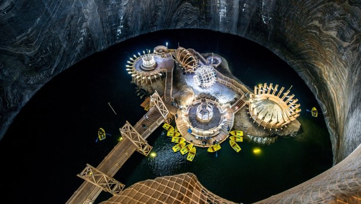 Salina Turda, locul din România care este comparat cu Disneyland în presa străină