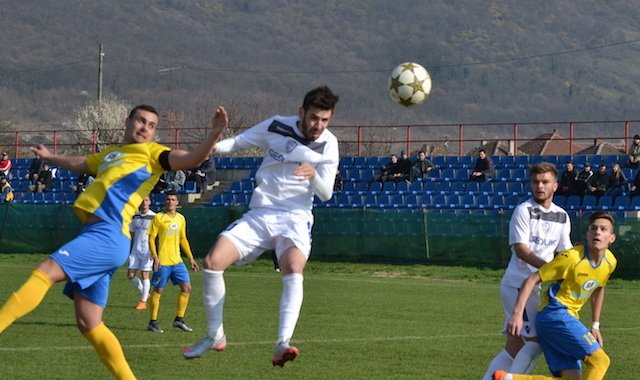 Pentru moral: CSU II Craiova - Naţional Sebiş 2-3