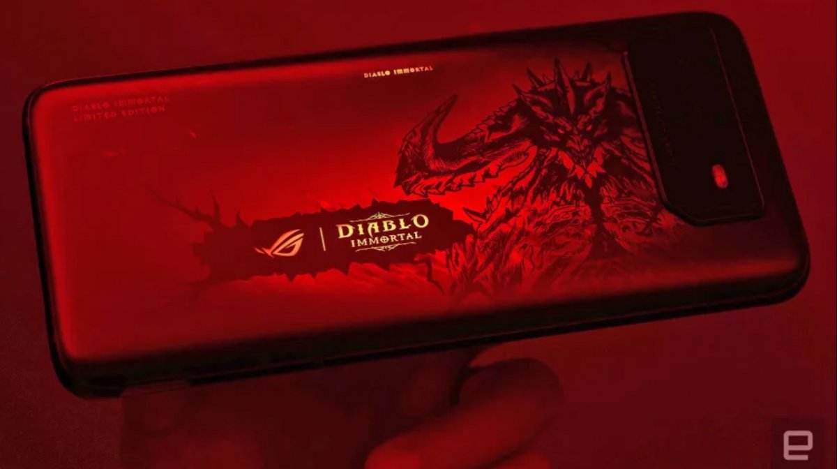 ASUS a lansat o ediție specială ROG Phone 6 Diablo Immortal