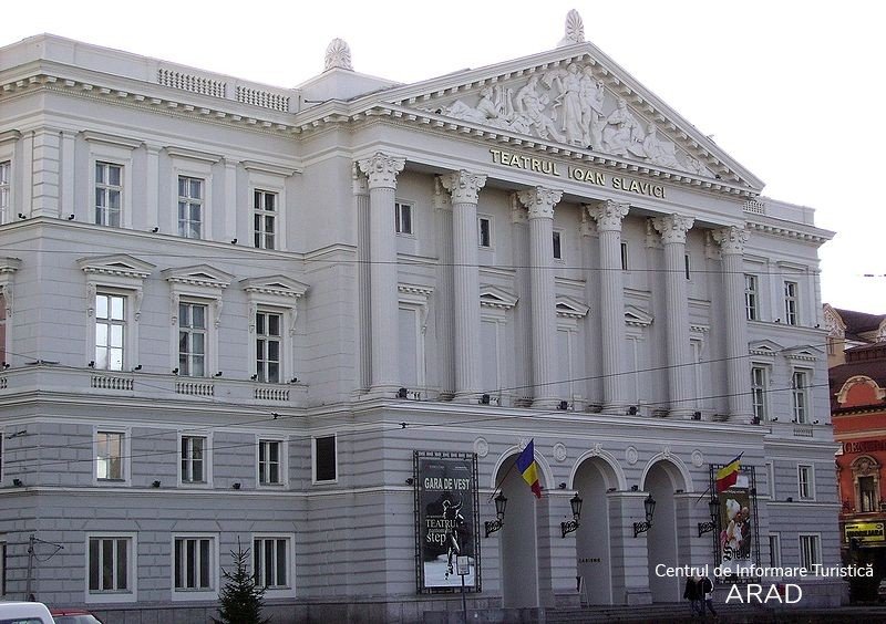 Teatrul Clasic „Ioan Slavici” Arad încheie anul cu o premieră: „Oameni pe care nu-i mai iubești”