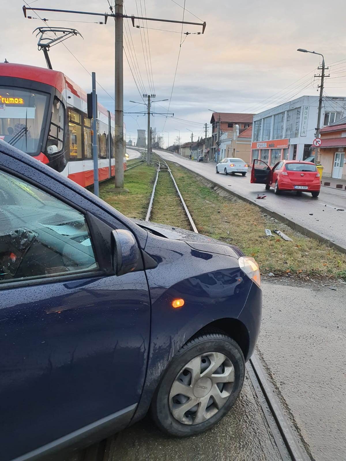 Accident cu o victimă pe Calea Radnei (FOTO)