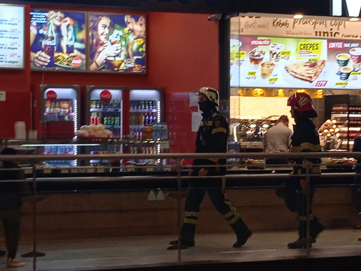 Alarmă falsă la Atrium Mall