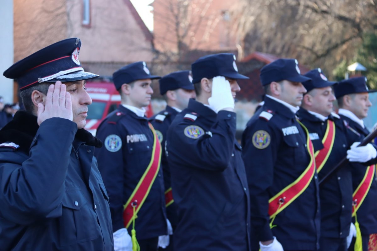 JURĂMÂNTUL MILITAR - Legământul sacru față de Țară