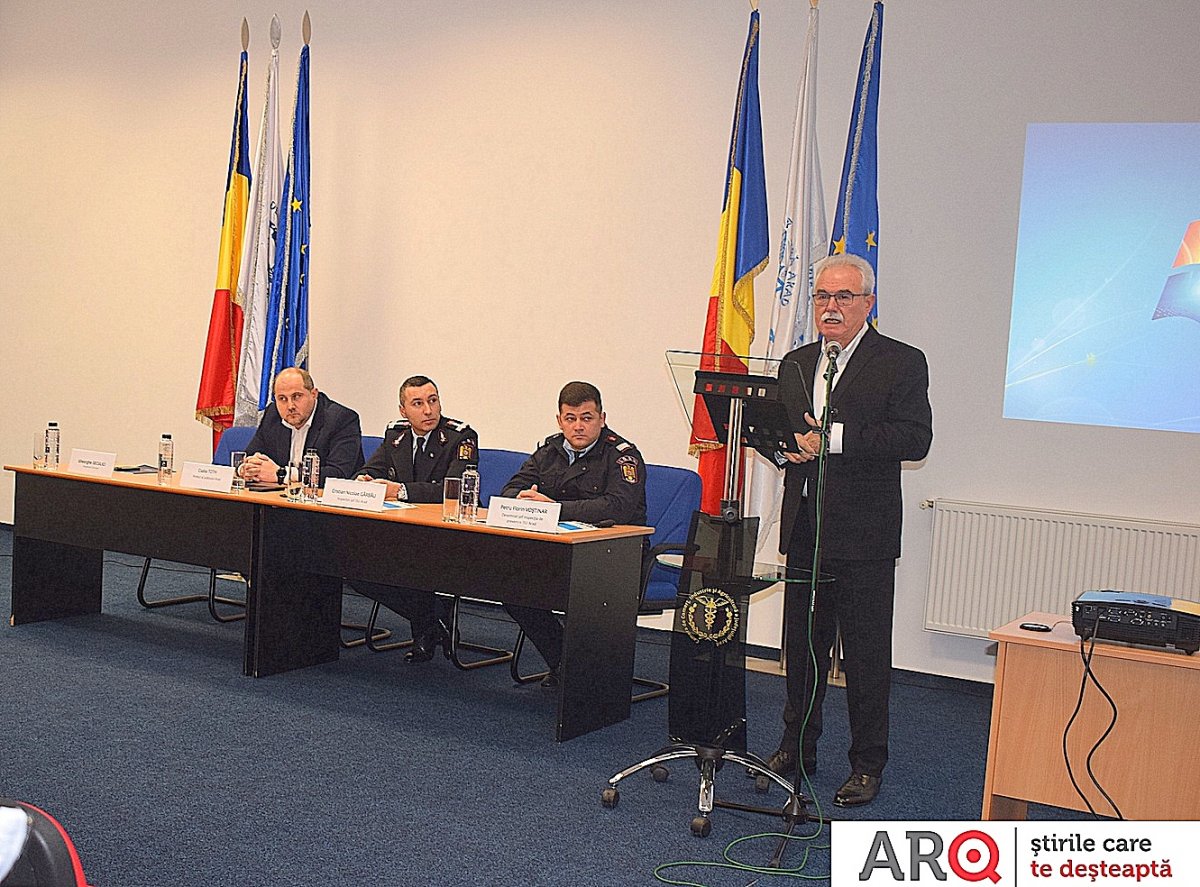 Securitatea la incendiu a construcțiilor, dezbătută în cadrul unui seminar la Expo Arad