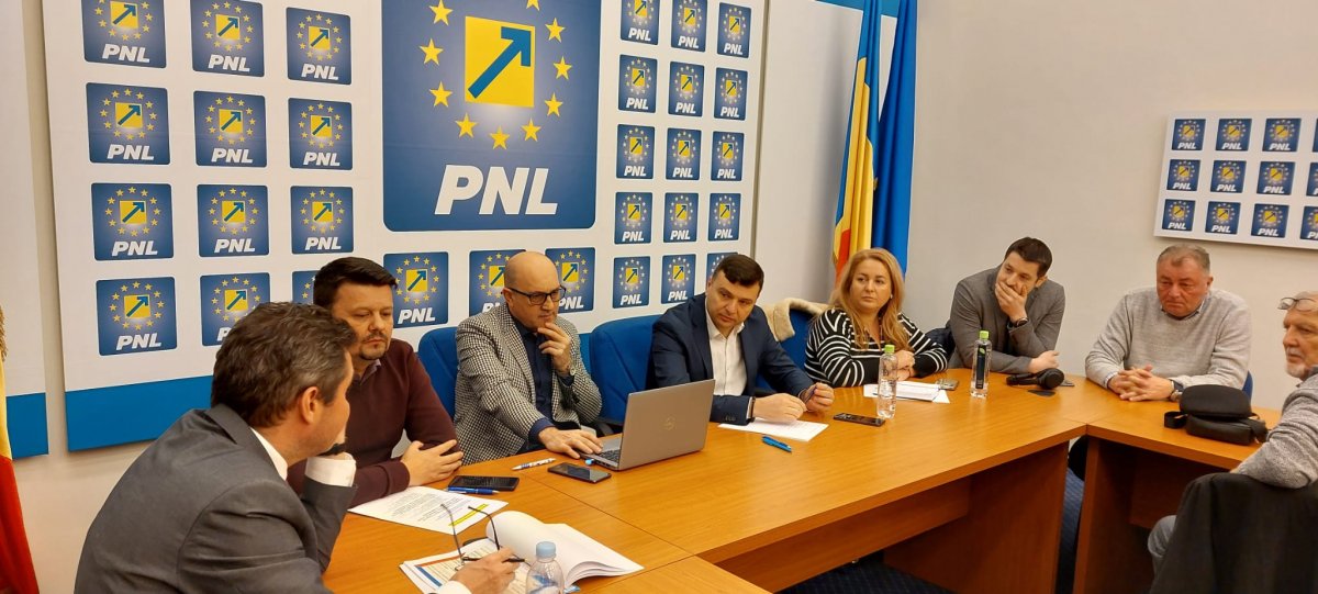 PNL a dat mandat consilierilor municipali să voteze un buget axat pe investiții