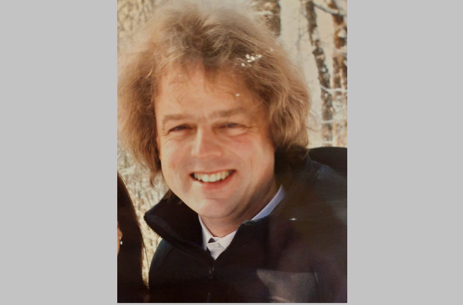 PROFILE: MARTIN SCHWAGERL, profesor, Liceul TEORETIC „ADAM MULLER GUTTENBRUNN”