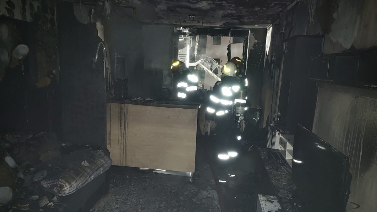 Incendiu provocat la un apartament, la etajul 3, bloc R21 (zona OMW)