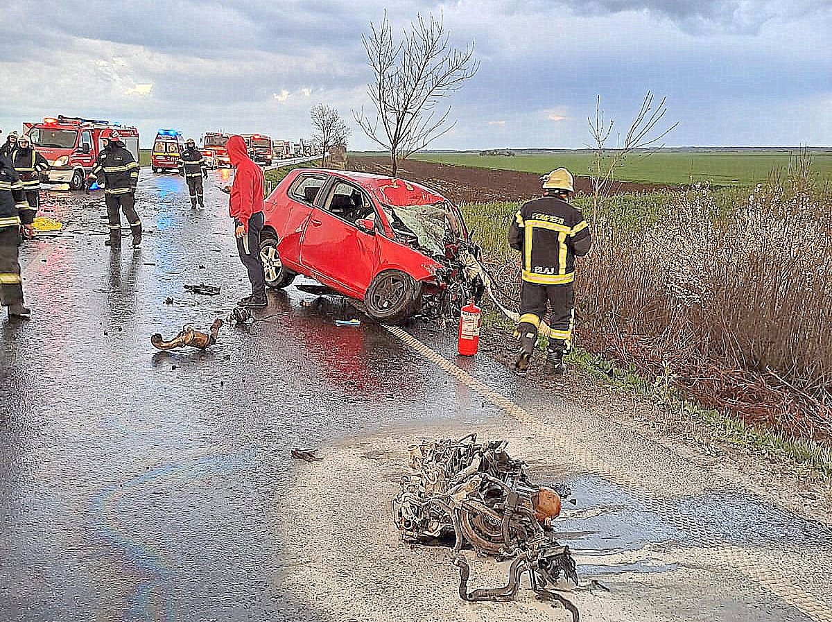  Mort în accident rutier între două autoturisme pe DN7 între Pecica și Nădlac